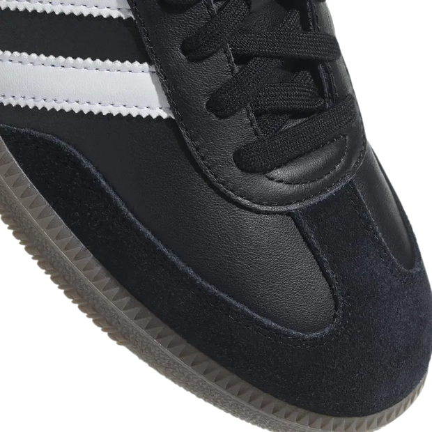 Samba Og Black and White