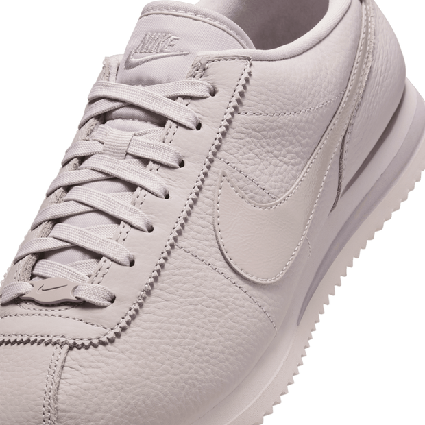 Cortez 23 Premium (W)