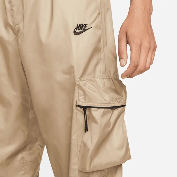 Tech Woven Pant