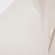 Essential Woven Crew (W)