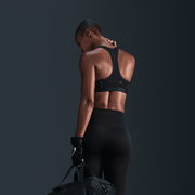 Swoosh Sport Bra (W)