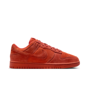Dunk Low SE (W)